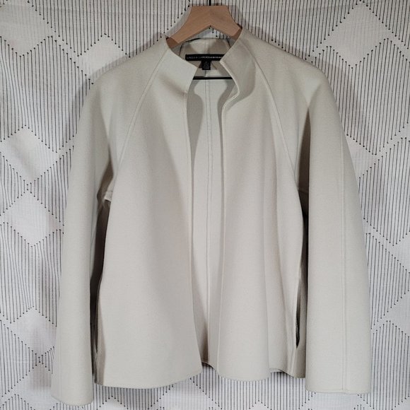 Ellen Tracy Jackets & Blazers - Ellen Tracy Cream Structured Seam Wool Jacket